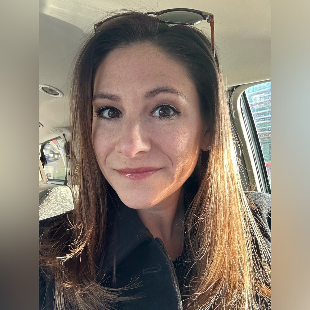 Meet your Posher, Laura